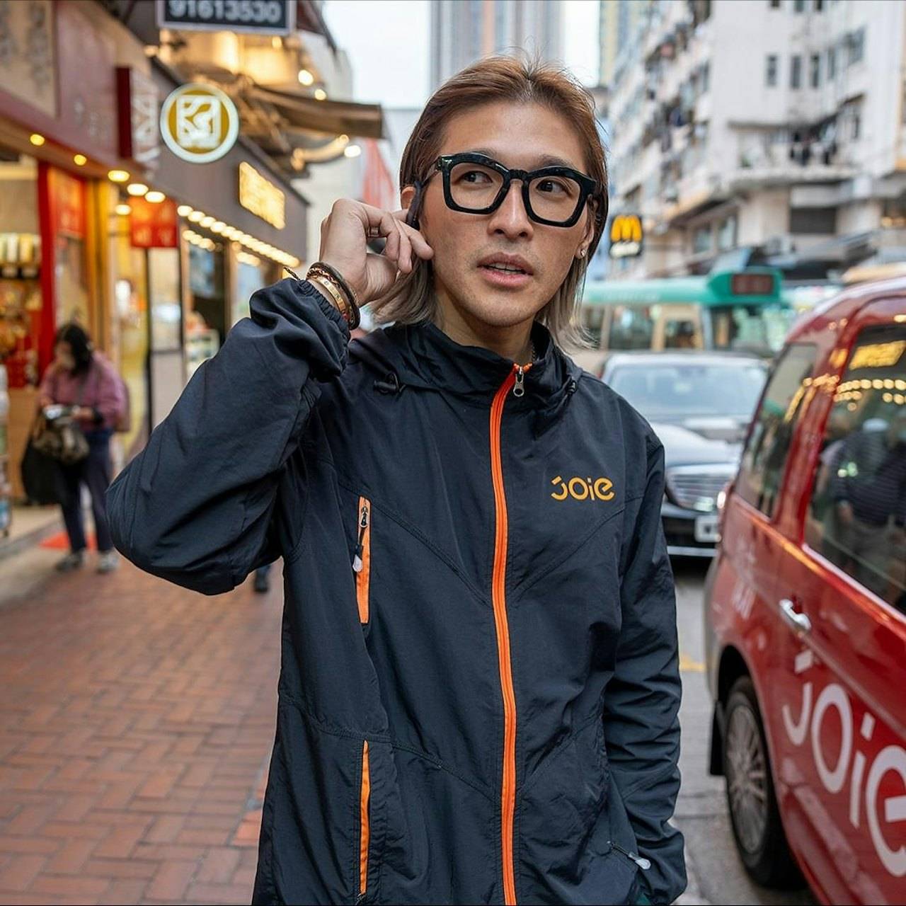 黃又南 駕駛牌照 又有的士排(圖片來源:IG@wongyounam)