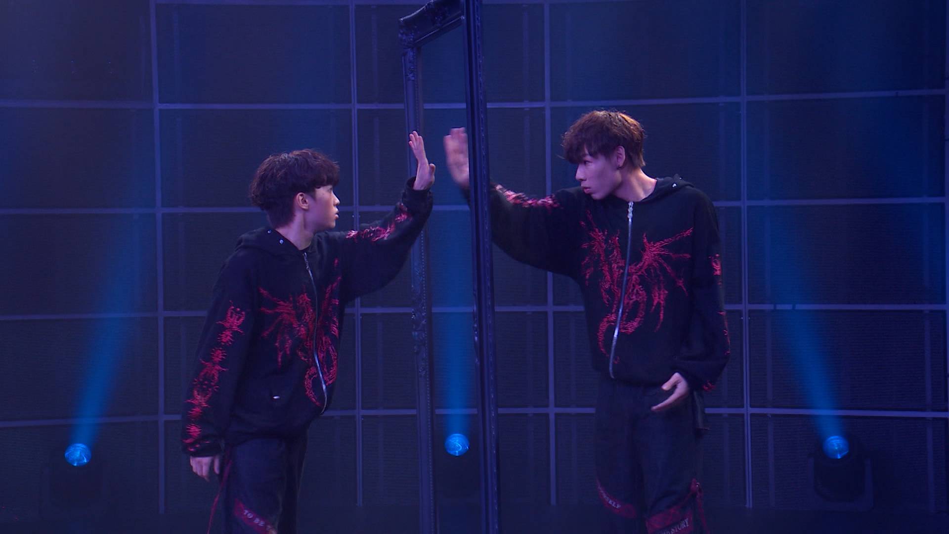 全民造星6 畢佬 Group 4自選項目《The Dark Side》(圖片來源:ViuTV)