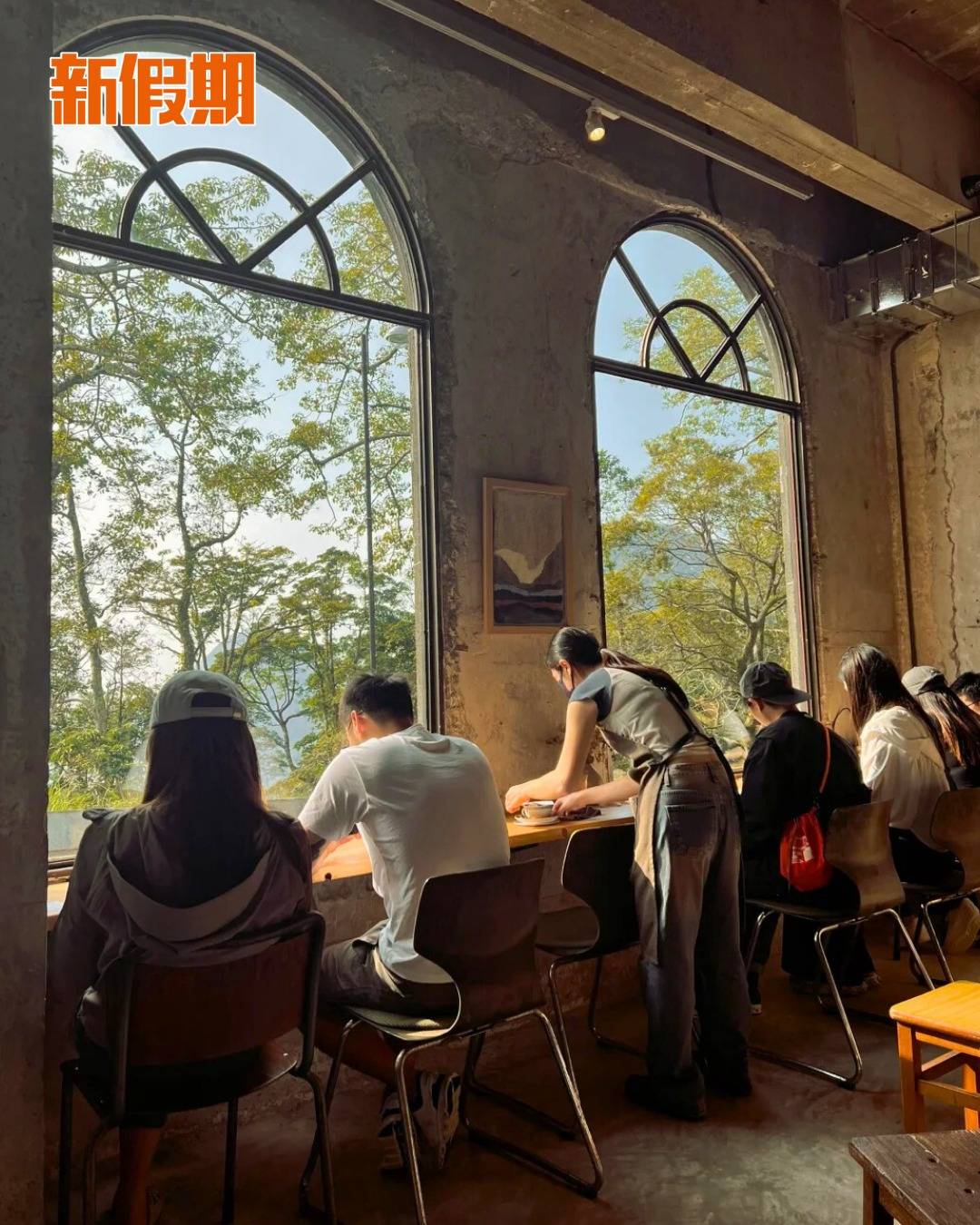 半路咖啡 (圖片來源:官方圖片、小紅書@Stanley Yeung、小紅書@米米月)