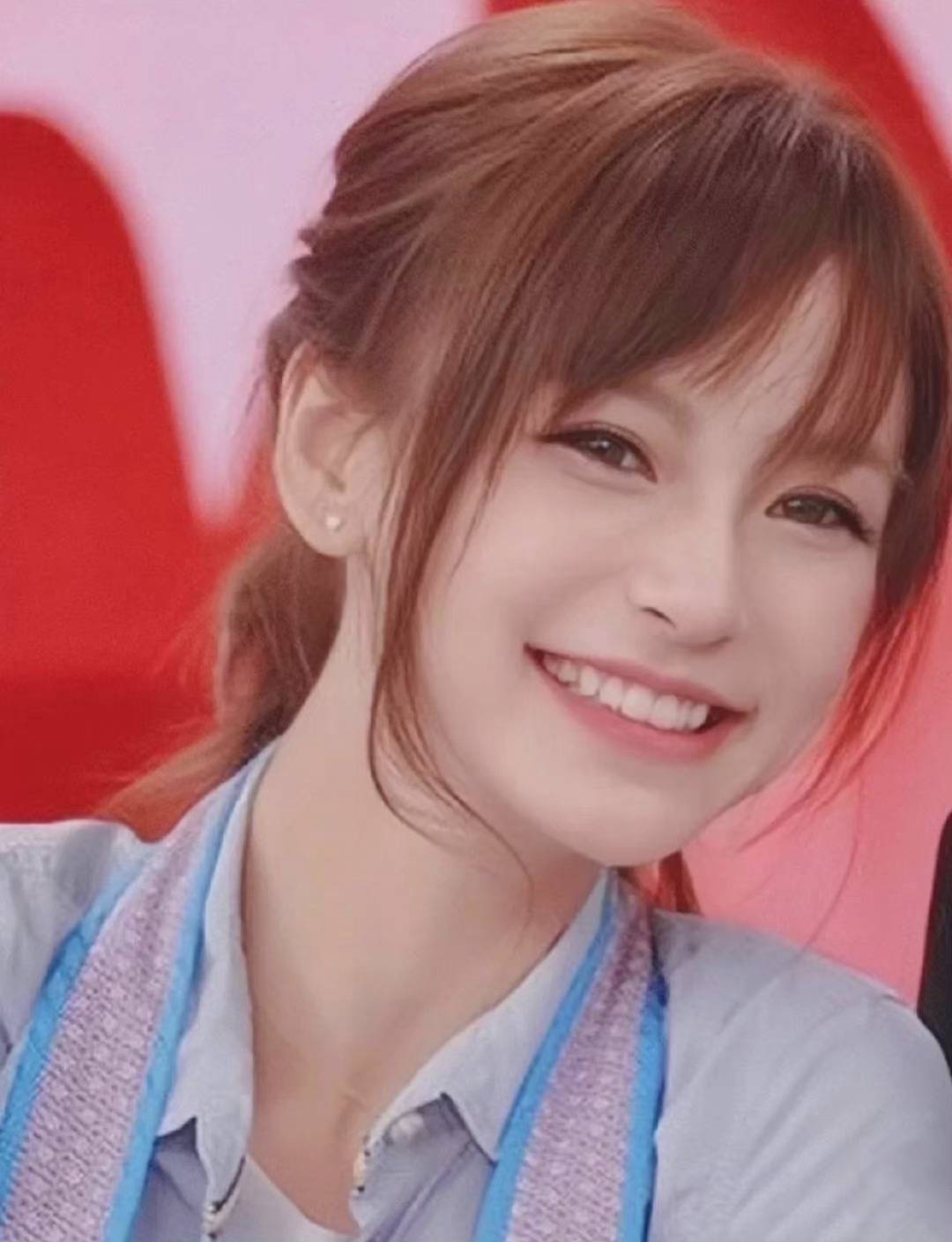 angelababy 煙燻妝 (圖片來源:youtube@TVB USA Official)