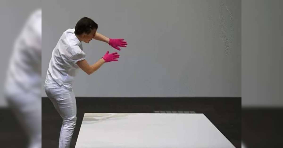 意大利藝術家14萬賣出「無形雕塑」稱不以物質形式存在 網民反應兩極