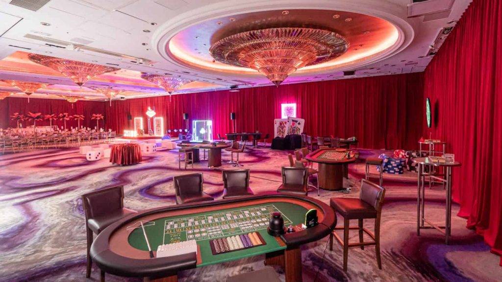 除夕 倒數 好去處 煙花匯演 迪士尼 AIA嘉年華 (圖片來源:官方圖片)