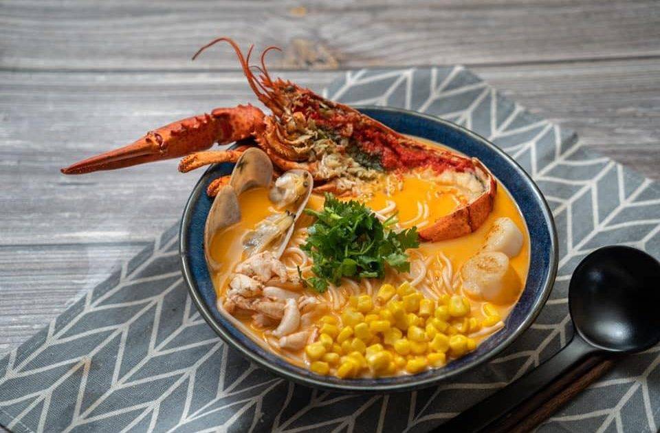 原作養生湯米線 – 紅磡餐廳 必食蟲草花膠雞湯米線+桂花蜜糖雞翼+油醋海蜇花+桃膠椰子雞湯米線