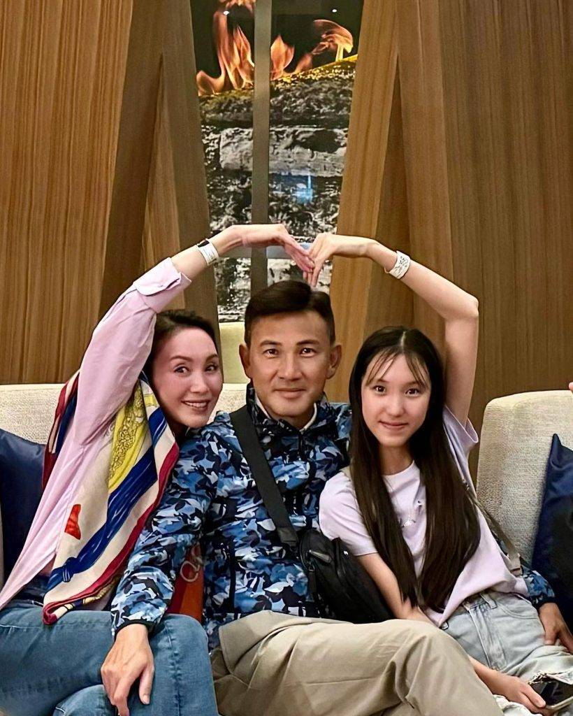 郭可盈 林天若 網民指林文龍同女兒林天若似足餅印。(圖片來源:IG@khy_official)