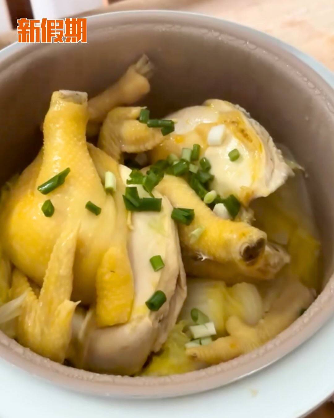 無水蘋果雞湯 (圖片來源:threads@fatfatfatssss、threads@huaipingwu、threads@cheapjing.eater、threads@chan__kyu)