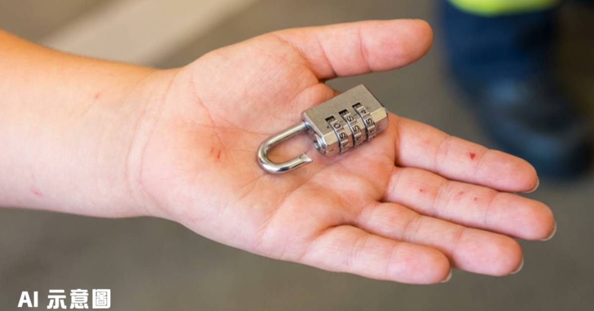 男童將密碼鎖套鼻竟卡死慘變「牛魔王」｜消防員靈魂拷問引爆笑