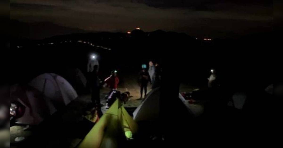 飛鵝山｜內地客霸停機坪紮營！被勸阻竟回離譜6字