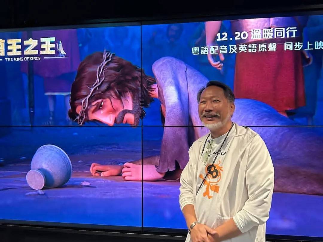 黃文標 尋秦記 另一方面,亦有網民大玩「你個樣都幾似耶穌」呢個gag,見到黃文標同動畫福音電影《萬王之王》耶穌合照,真係有種撞樣嘅感覺。(圖片來源:Threads)