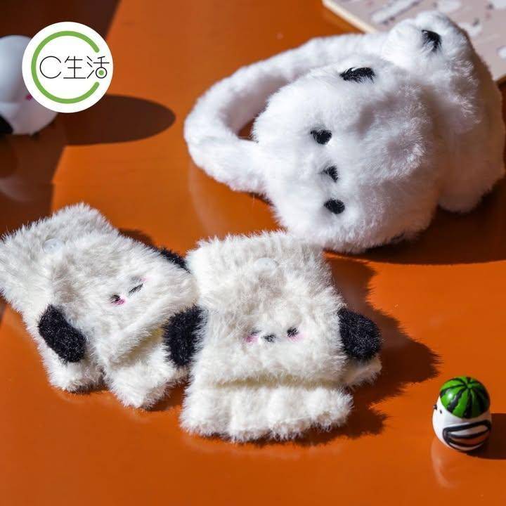 【長尾山雀保暖配件🧤】
毛茸茸設計的保暖耳罩及兒童手套讓您冬天出門更暖笠…