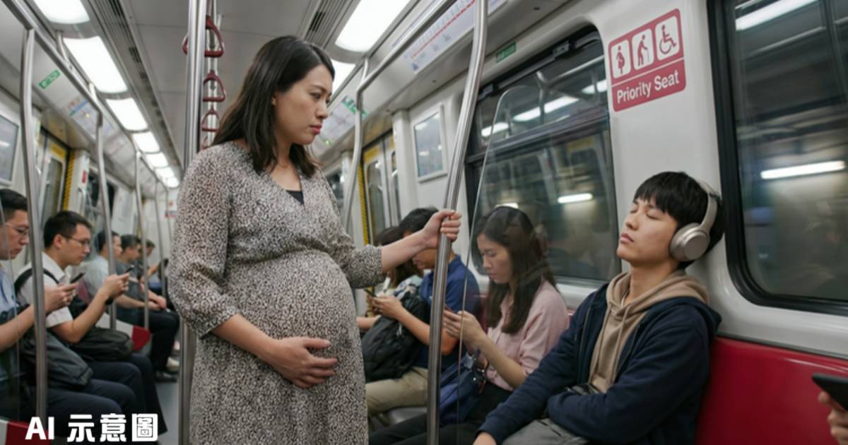 孕婦首搭港鐵呻無人讓座｜質疑乘客「扮瞓覺」網民炮轟情緒勒索
