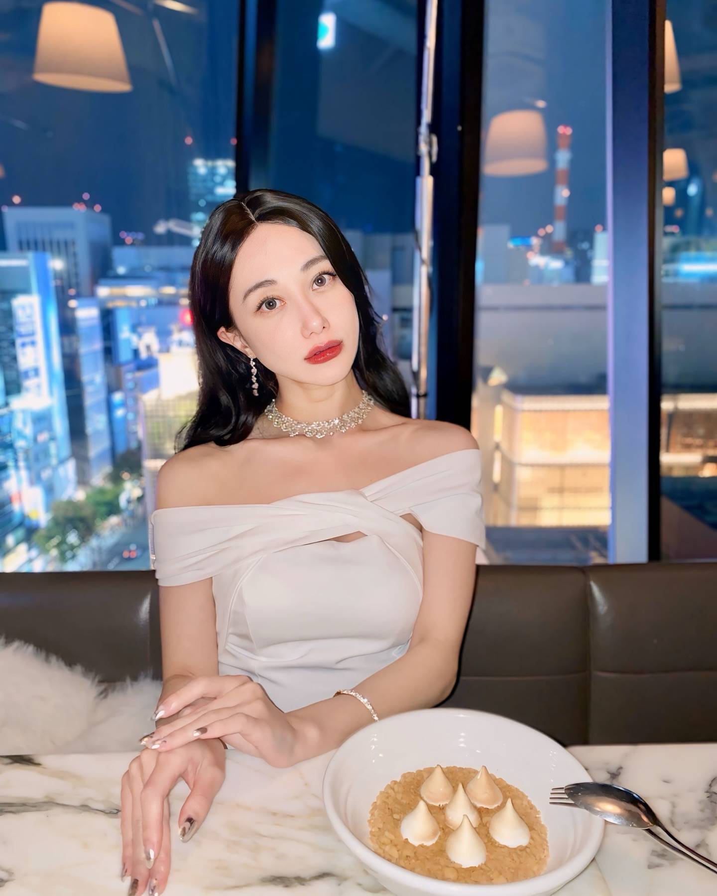 鍾培生 莊雅婷 (圖片來源:IG@Momona0517)