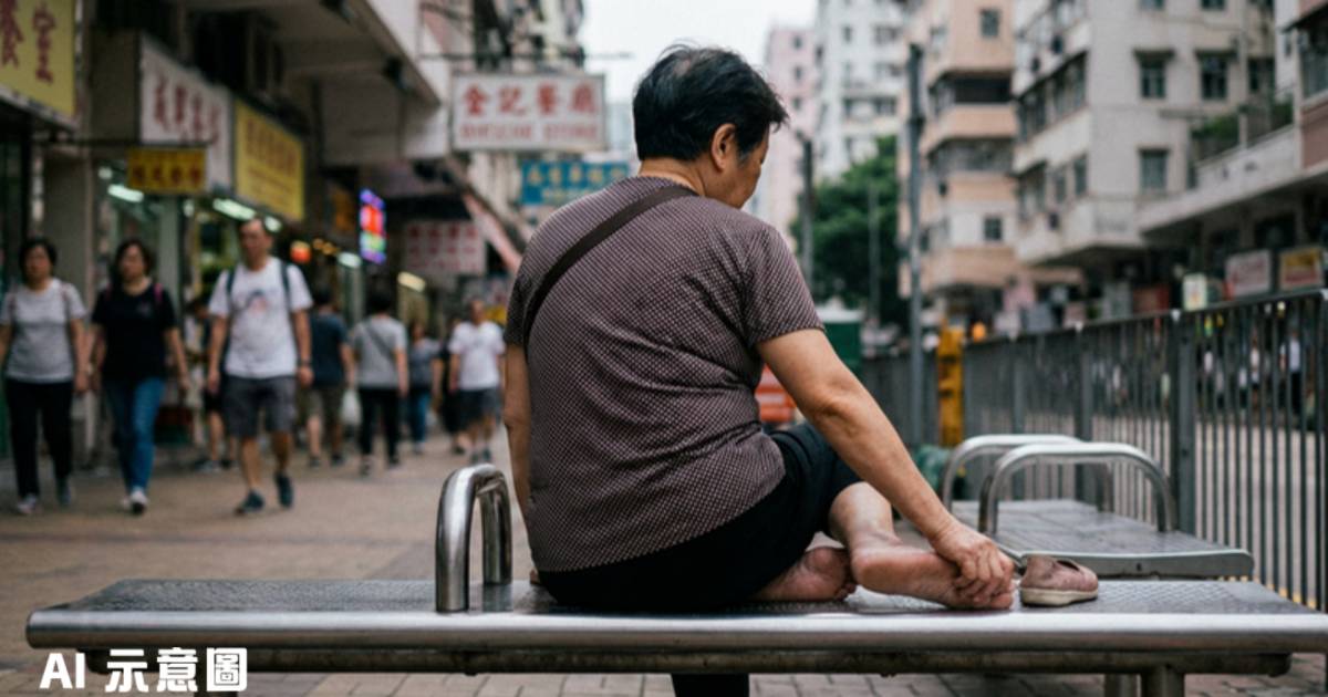 青衣大媽街頭磨腳被拍片｜囂張1句回應震驚網民