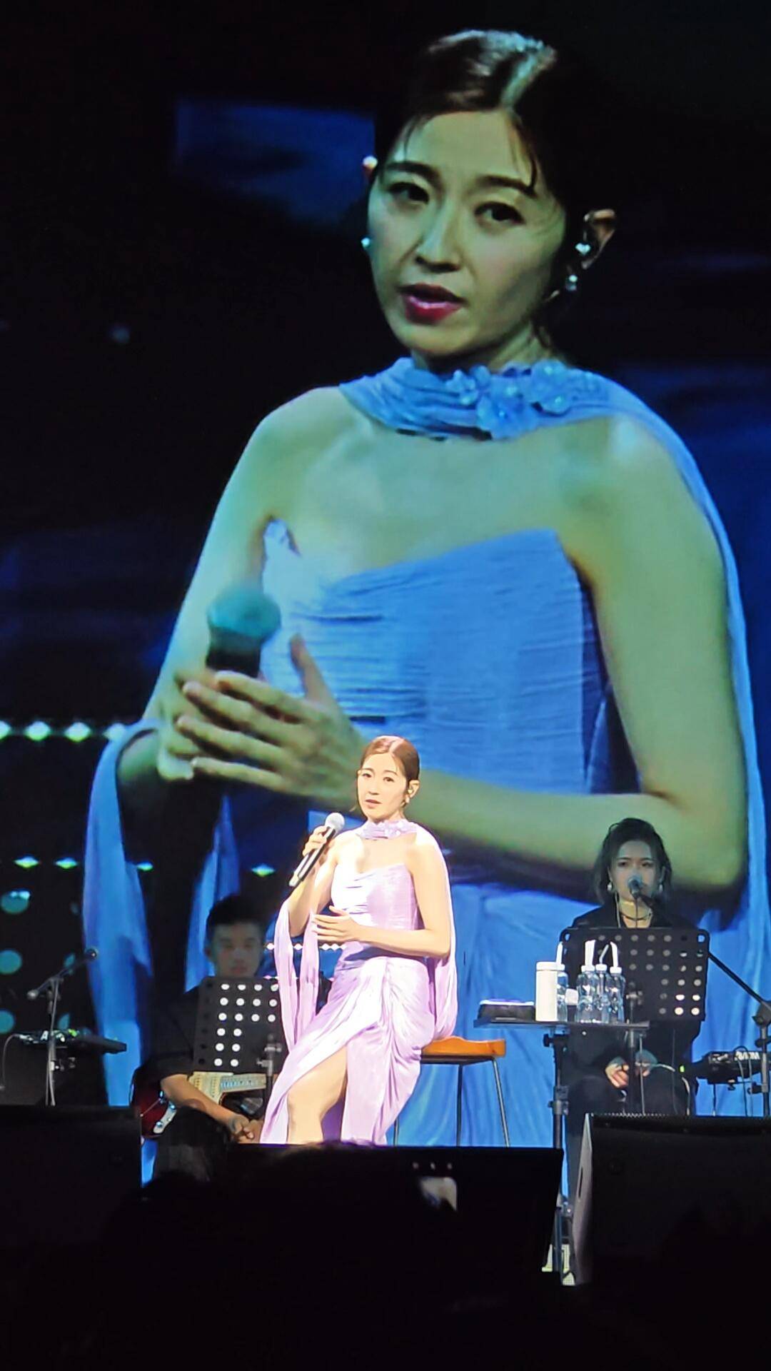 陳自瑤 王浩信 (圖片來源:小紅書)