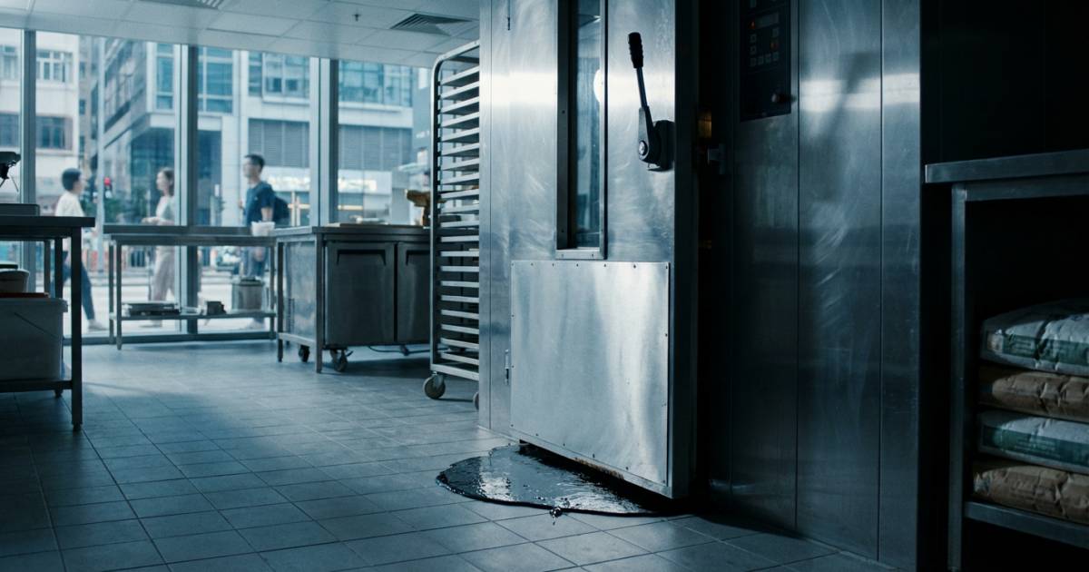 19歲女工慘死超市焗爐｜母親崩潰憶述揭發一幕「她就在裡面」｜警方竟指死因冇可疑？