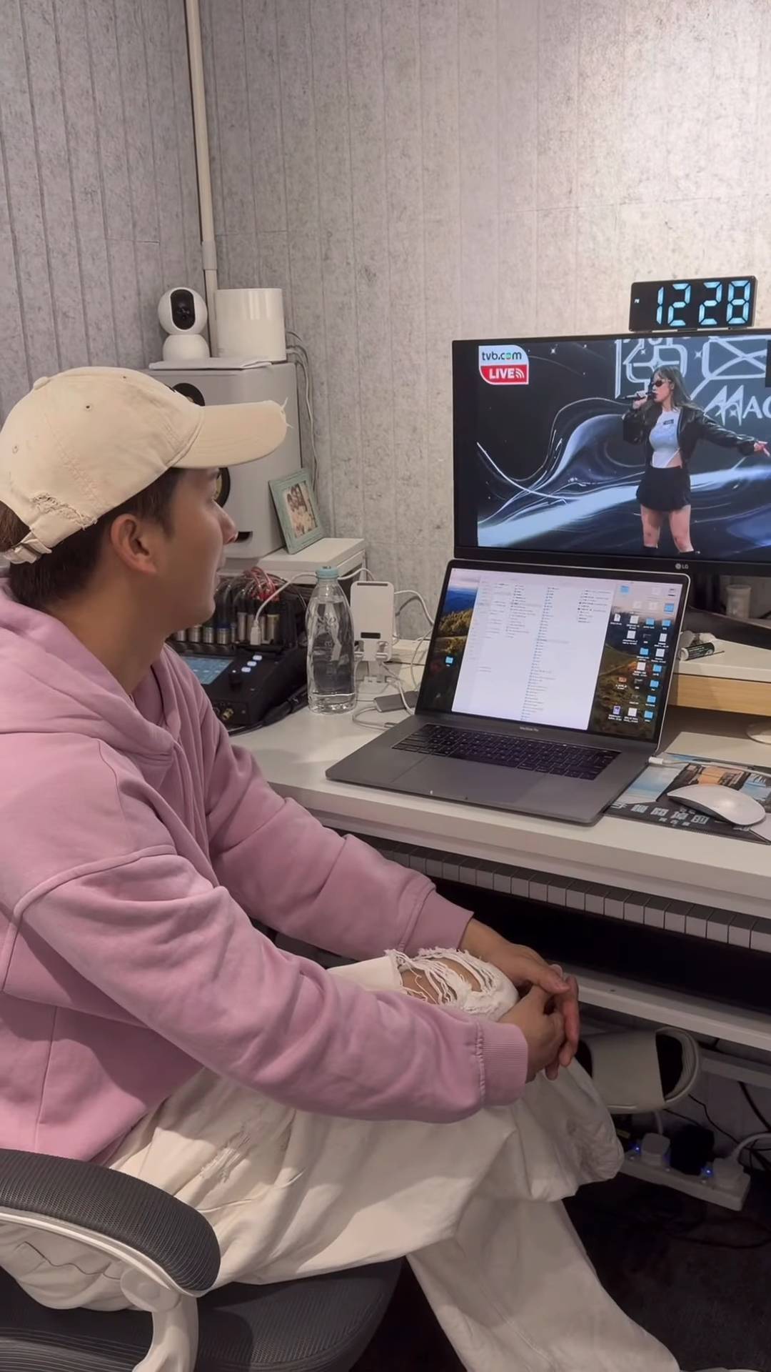 美食新聞報道 黃婧靈 (圖片來源:TVB)