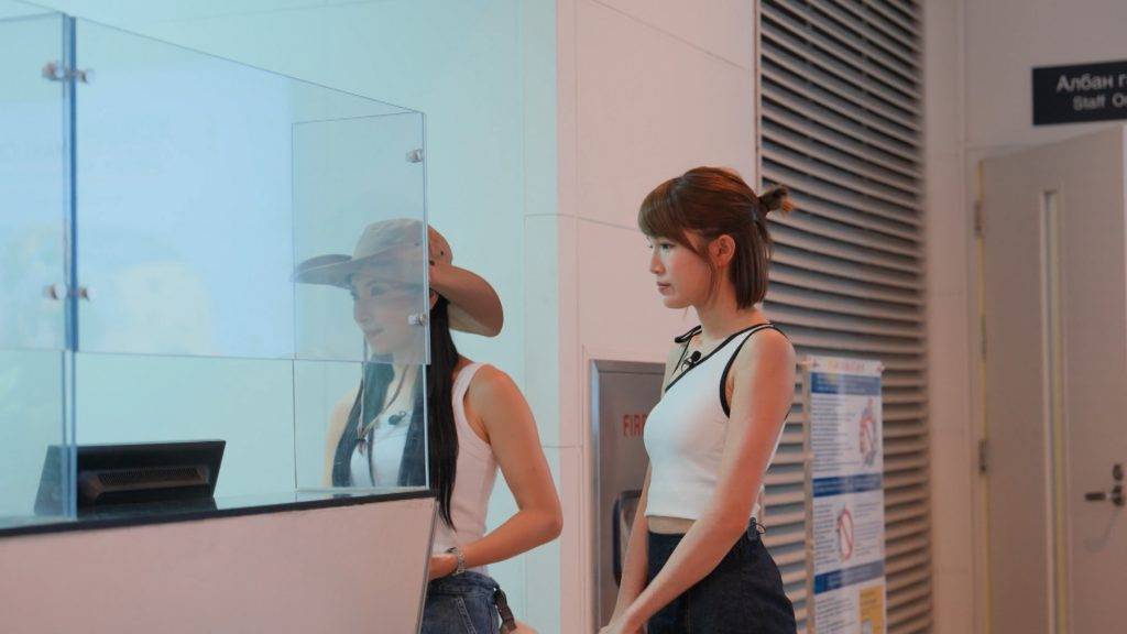 蘇皓兒 別在蒙古矇查查 (圖片來源:ViuTV)