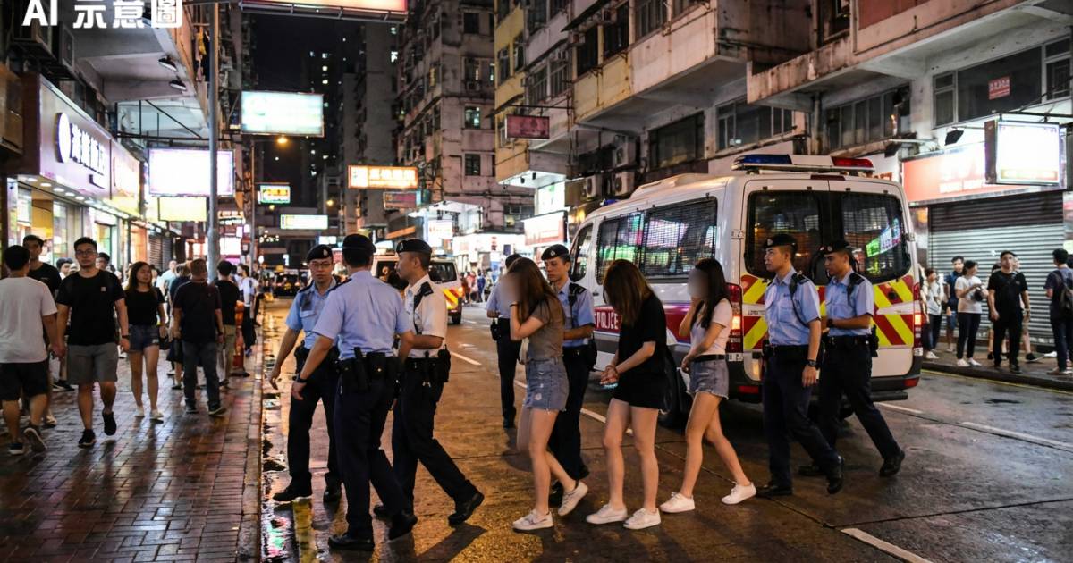 灣仔鳳樓大掃蕩！警搗破駱克道淫窟 4女當場斷正身份曝光