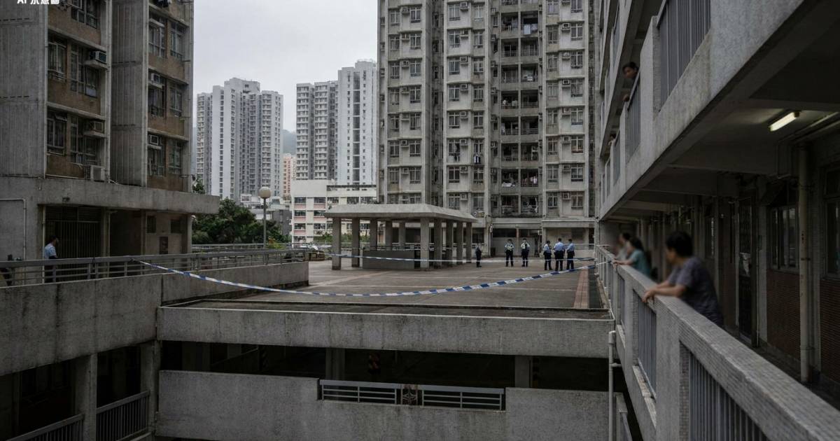 上水彩園邨4點鐘驚魂！60歲婦倒臥平台當場身亡 現場無遺書內情極不尋常