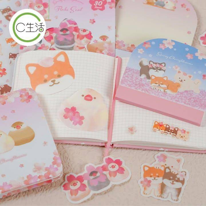 【C生活 – 櫻花系列🌸】
C生活為大家帶嚟一系列櫻花新品🌸精選櫻花文具…