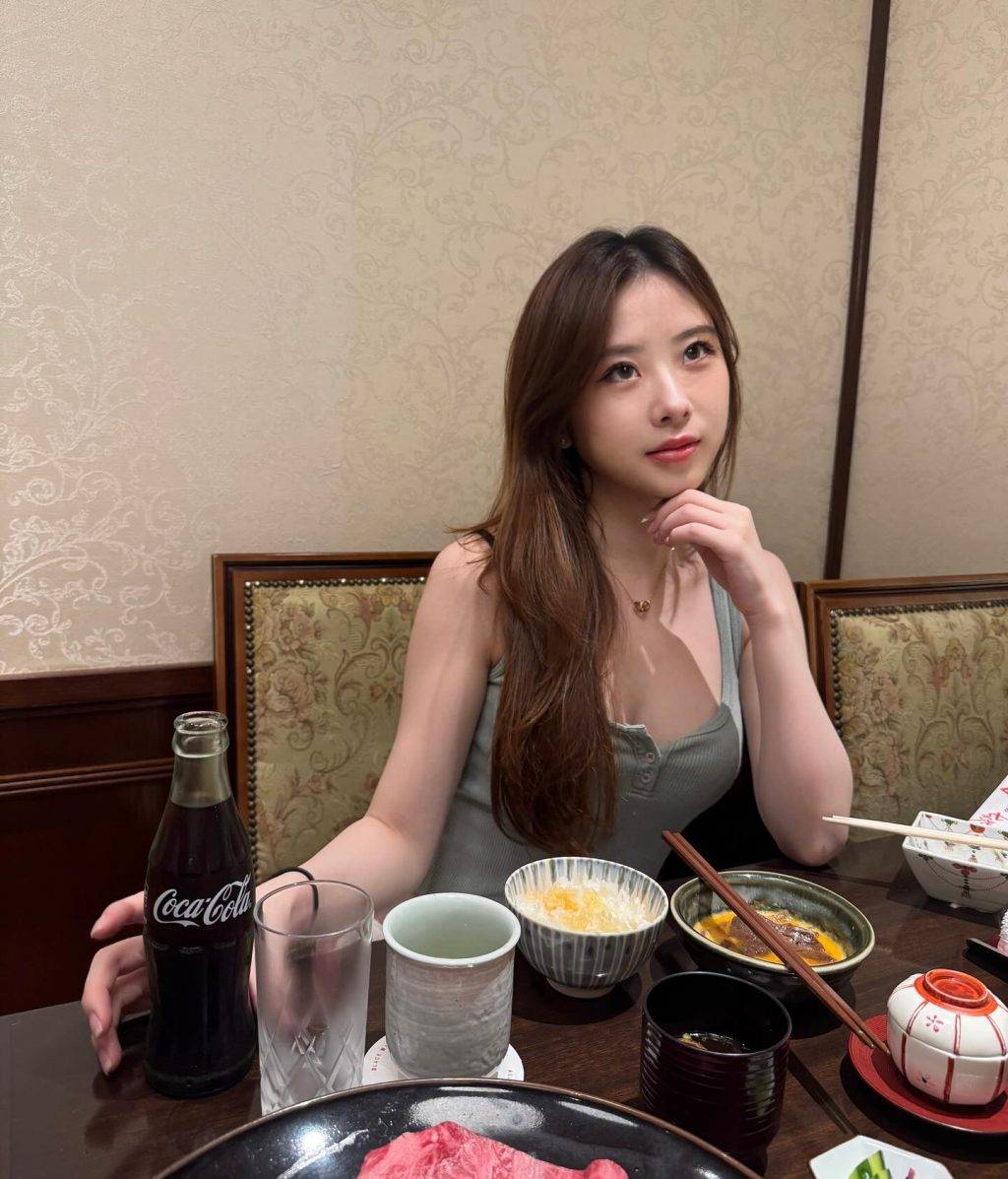 晚吹怨女俱樂部 港姐2024 (圖片來源:IG@aakhuii)