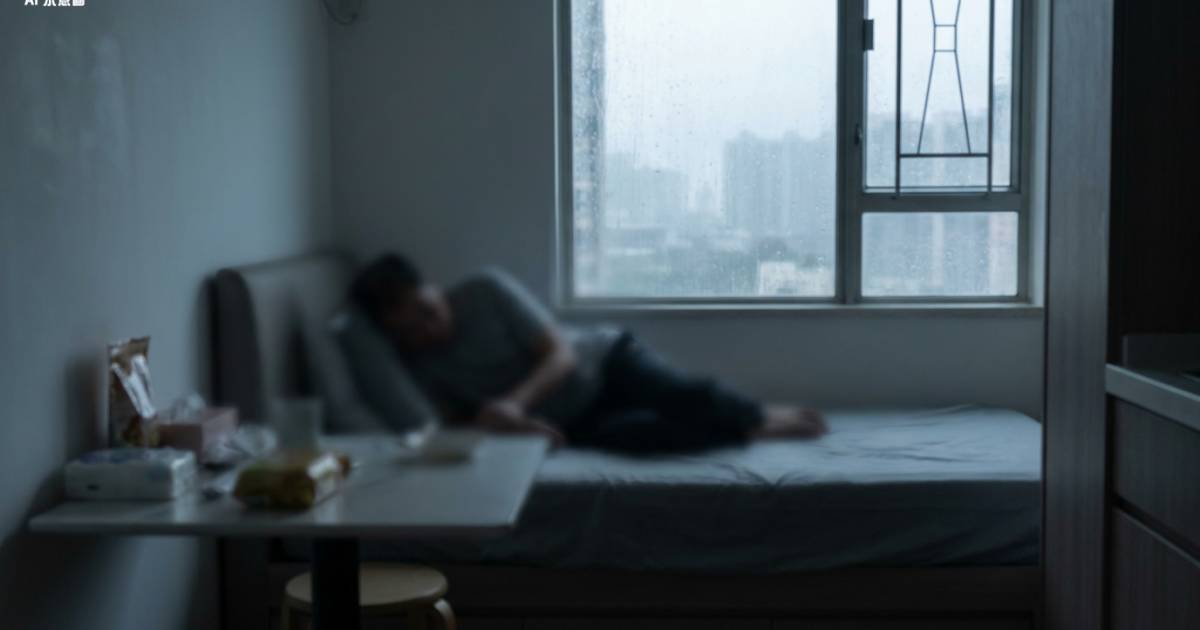 元朗新屋邨傳悲劇！37歲男倒斃床上 女友開門驚見心碎一幕 旁邊竟有…