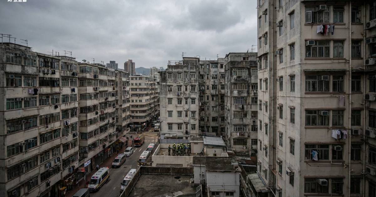 深水埗悲劇！41歲壯年男疑不堪財困走上絕路 倒卧平台當場不治