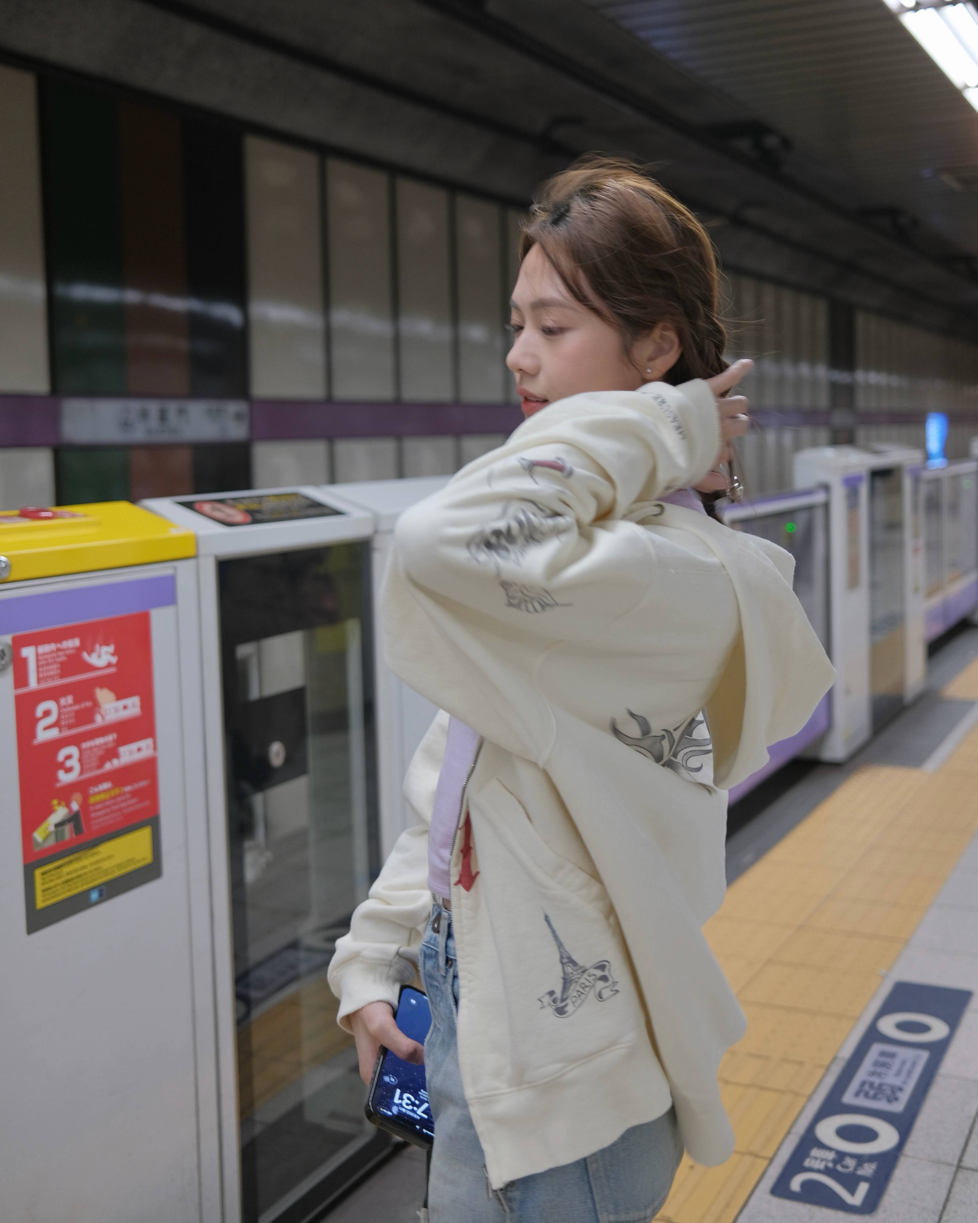 tvb節目巡禮 郭柏妍 游嘉欣全程缺席,日前就上傳到出外旅遊的照片(圖片來源:IG@kayan_yau)