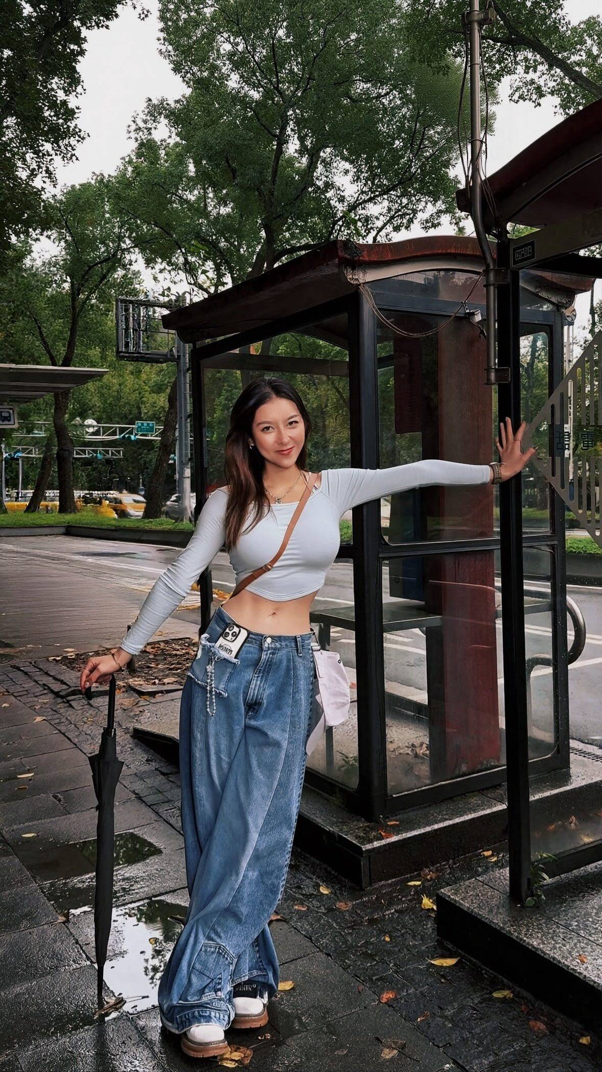李雨青 the (圖片來源:IG@rachel.yuching)