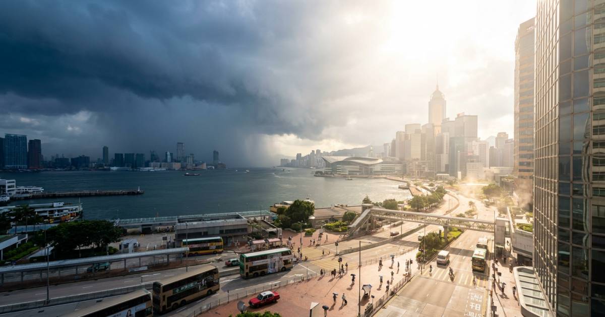 酷熱天氣警告生效｜氣溫狂飆35度挑戰極限！天文台預告：周末天氣大逆轉？