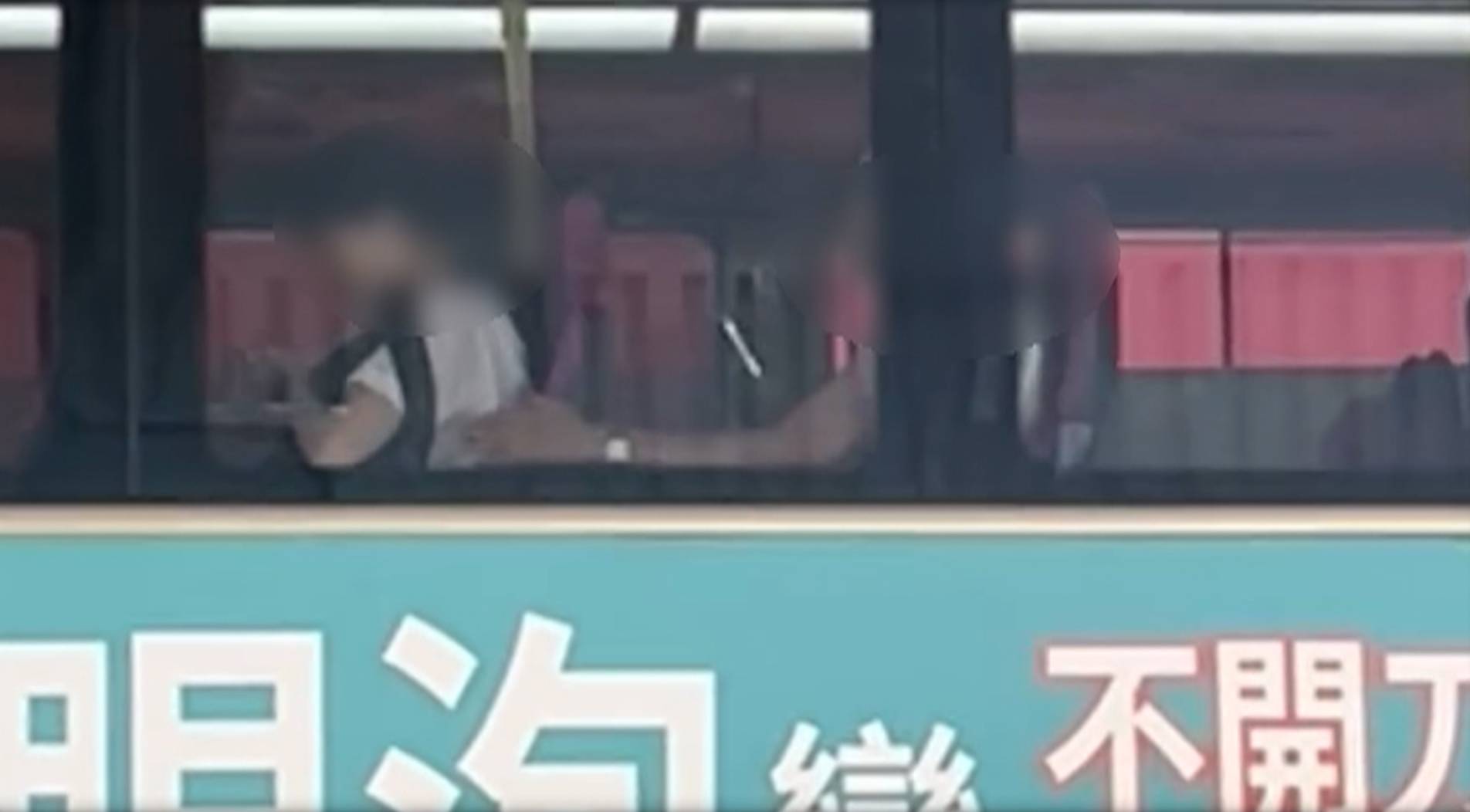 東張西望｜旺角巴士色狼疑早有前科 三年前涉非禮片段曝光惹熱議