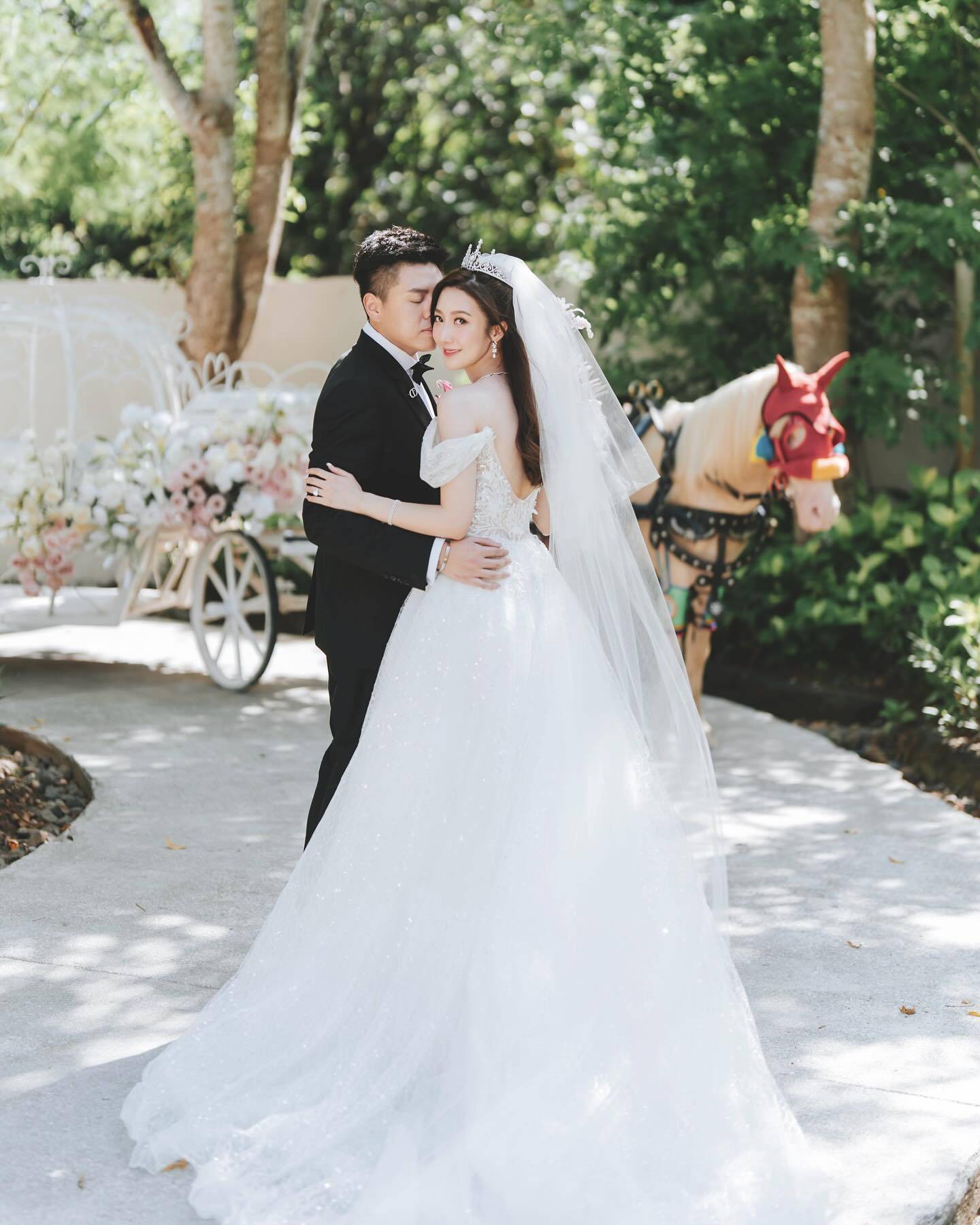 何依婷 夫妻肺片 (圖片來源:IG@reginahyt)