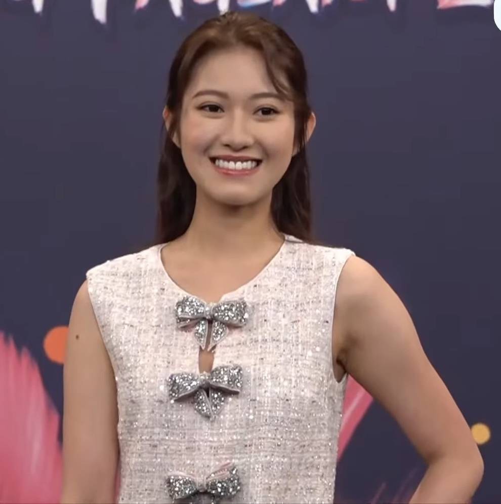香港小姐2026 吳倬希 李澤欣 Scarlett Li 24歲 碩士畢業ESG報告顧問(圖片來源:TVB)