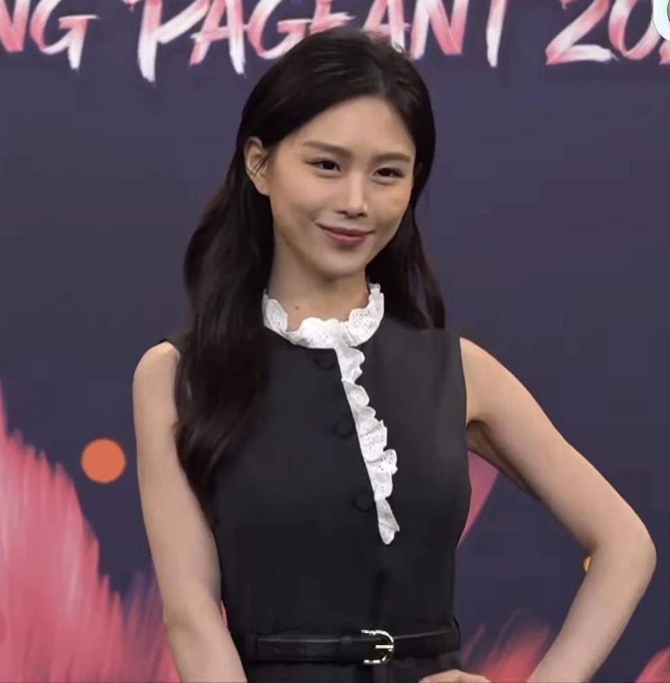 香港小姐2026 吳倬希 魏欣 Etherine Wei 25歲 大學財富管理經理(圖片來源:TVB)