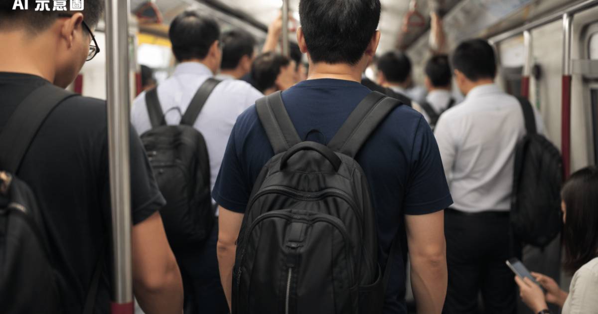 港男怒轟港鐵「背囊黨」附相為證 網民反應兩極公審反轉炮轟樓主
