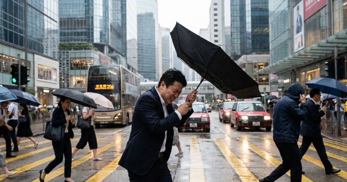 雷雨區北上狂襲｜天文台警告：今早部分地區雨勢較大！市民外出要小心？
