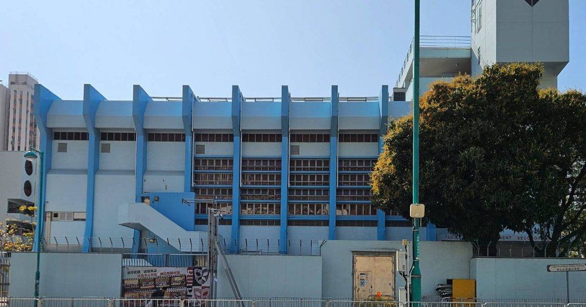 屯門16歲中學生校內昏迷搶救 醫護揭發另有內情報警 校方首度回應