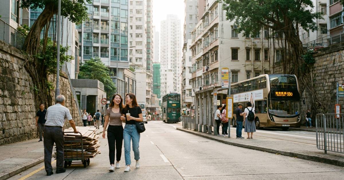 53歲思覺失調婦｜香港仔排隊踩中腳爆衝突！遭50歲女跪肚掐頸數分鐘 途人目擊全程嚇呆