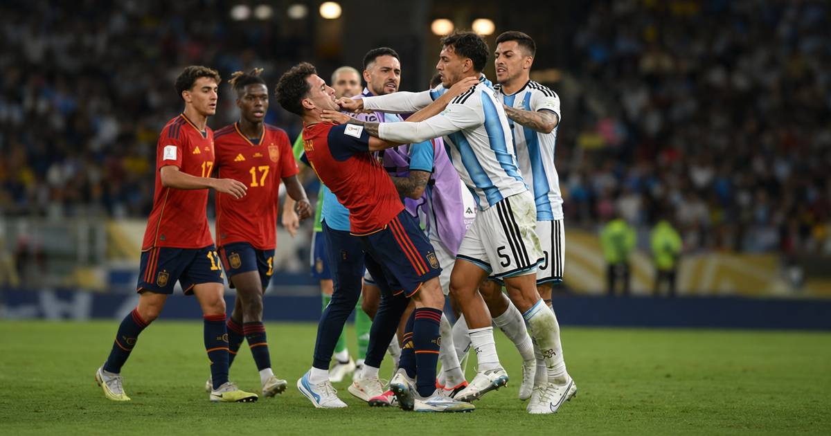 世界盃決賽衝突：FIFA 調查阿根廷球員