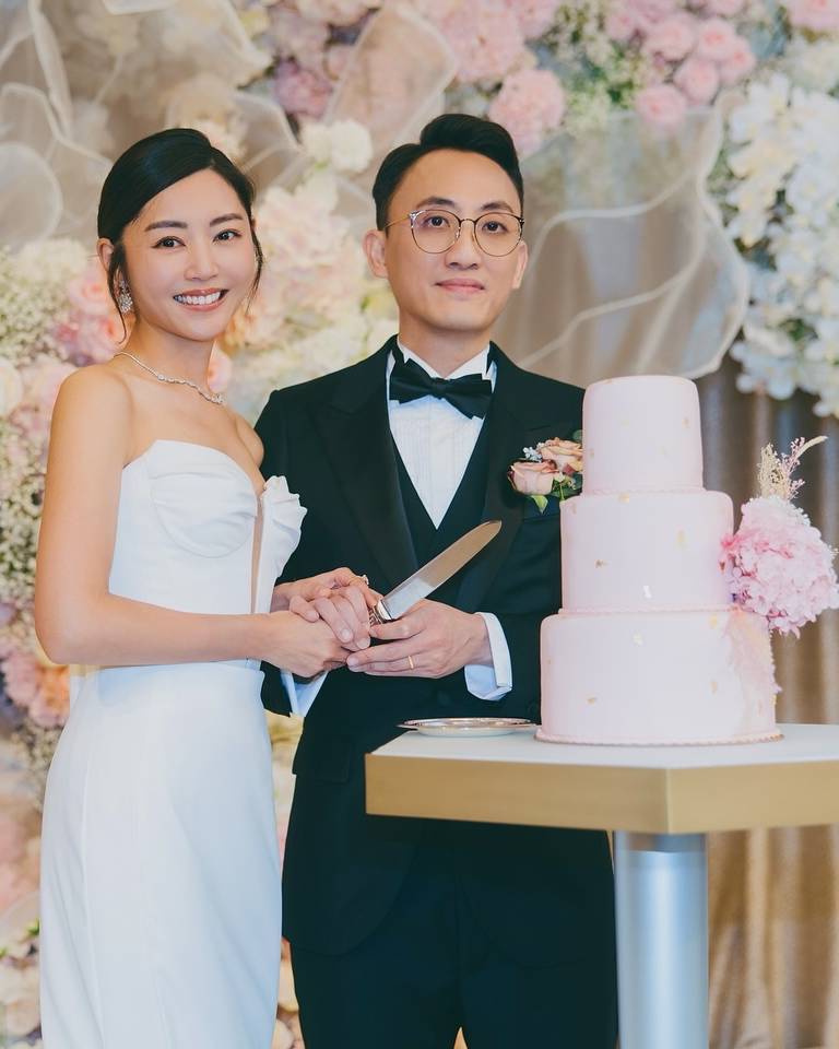 衛詩雅 周祉安 衛詩雅與周醫生在香港中半山的聖母無原罪主教堂舉行婚禮(圖片來源:衛詩雅IG)