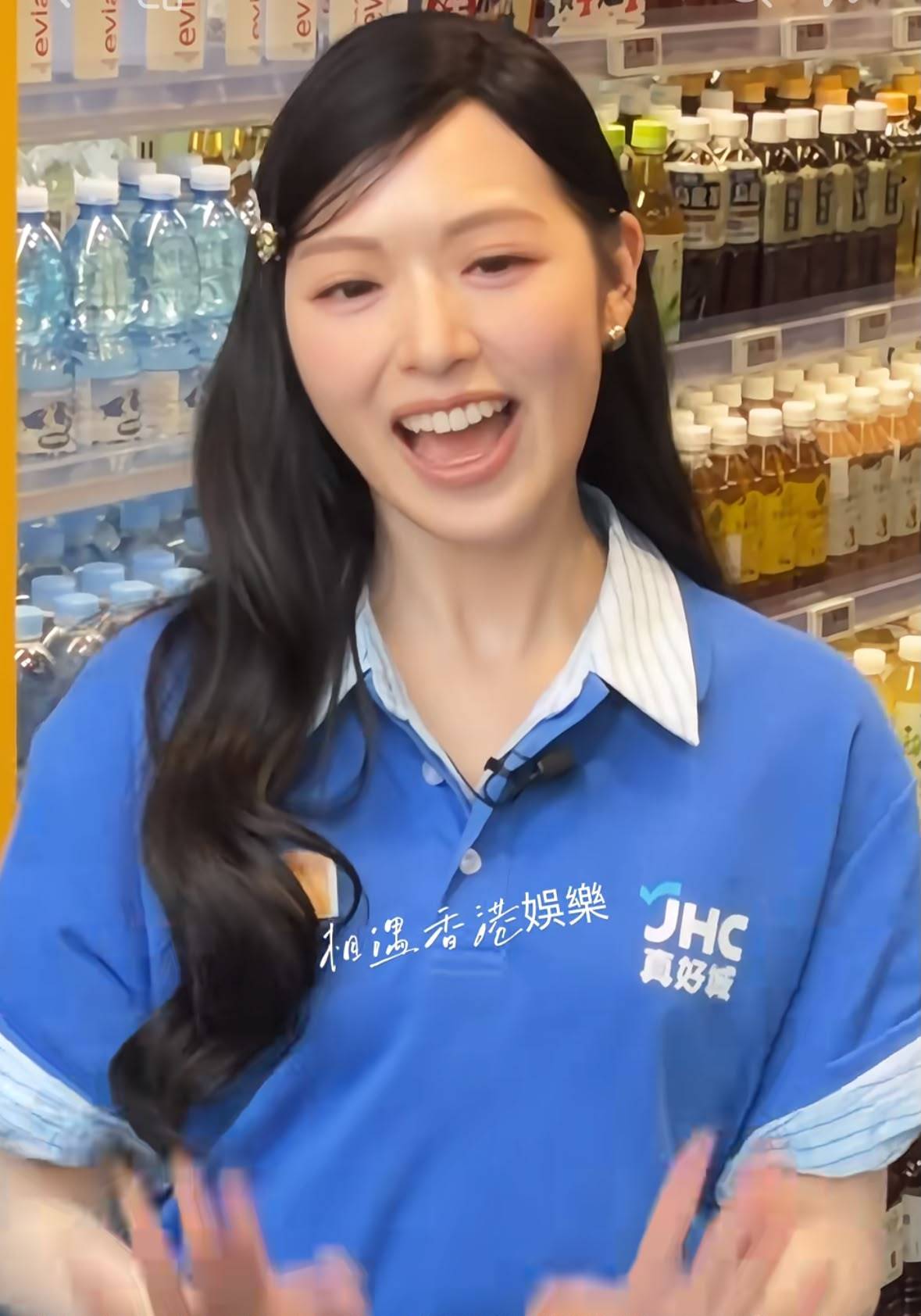 馮盈盈 香港小姐 呢位店長非常落力!(圖片來源:threads@jia691099)