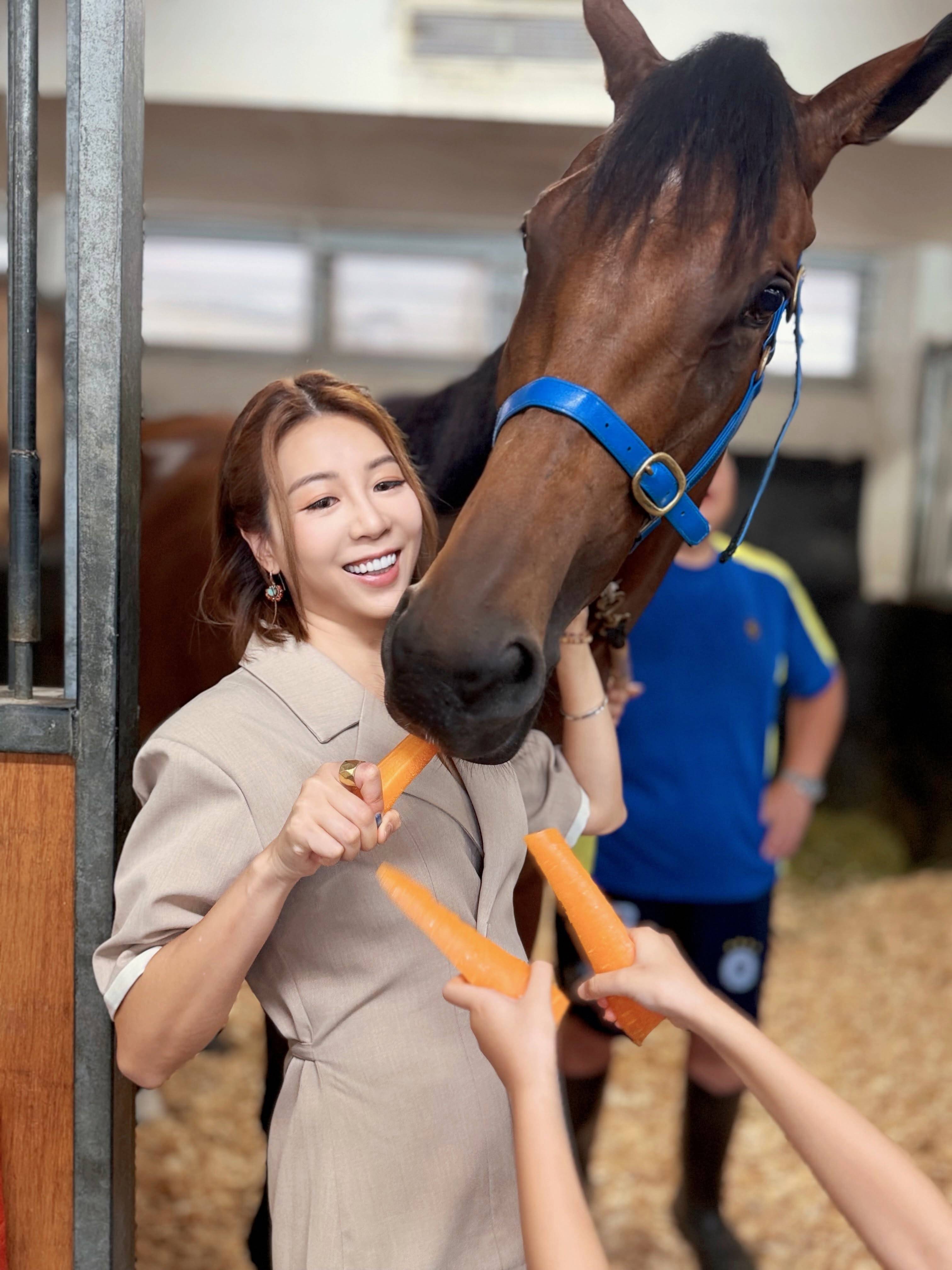 黃婉曼 AI體檢 黃婉曼婚後升格「馬主夫人」。(圖片來源:IG@icy.wong)