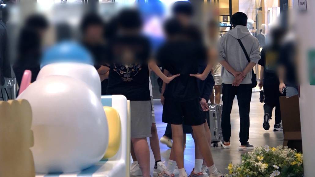 東張西望追查葵廣童黨身份背景 童黨改聚集地惹恐慌 揭冰糖葫蘆店老闆娘收舖行蹤