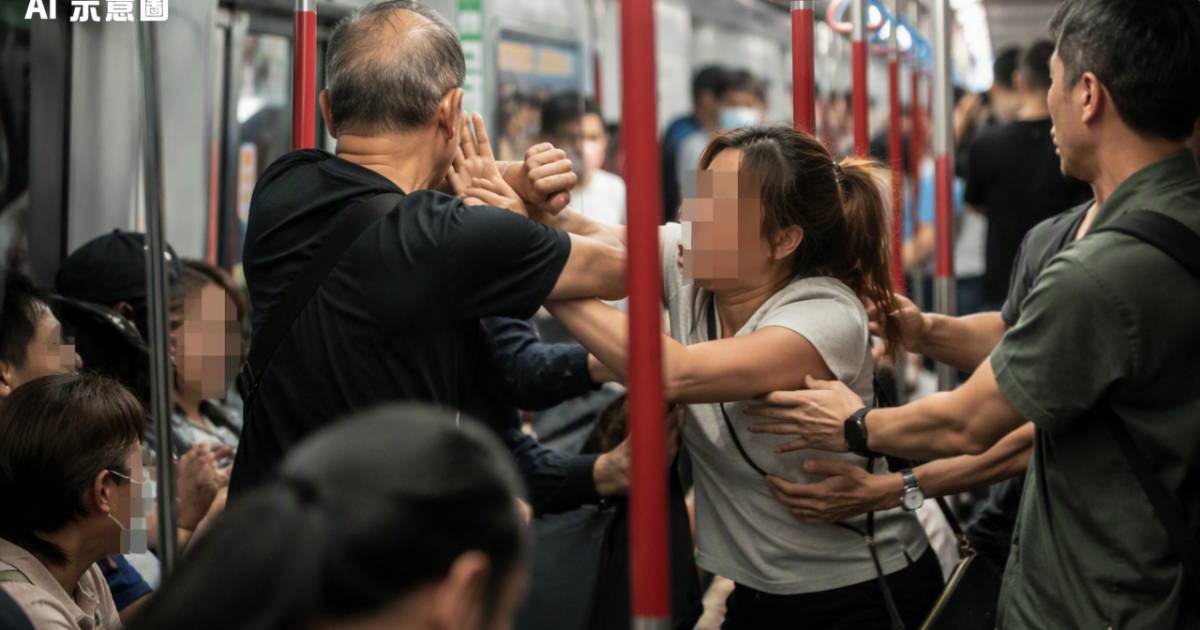 星期日晚10點羅湖站爆發大亂鬥！港女怒吼掀肉搏戰結局極度荒謬