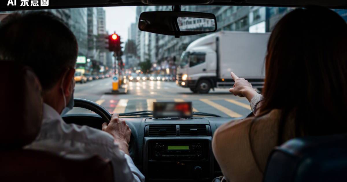 15秒車Cam直擊港女兩度逼司機衝紅燈！神回覆揭露極驚慄下場