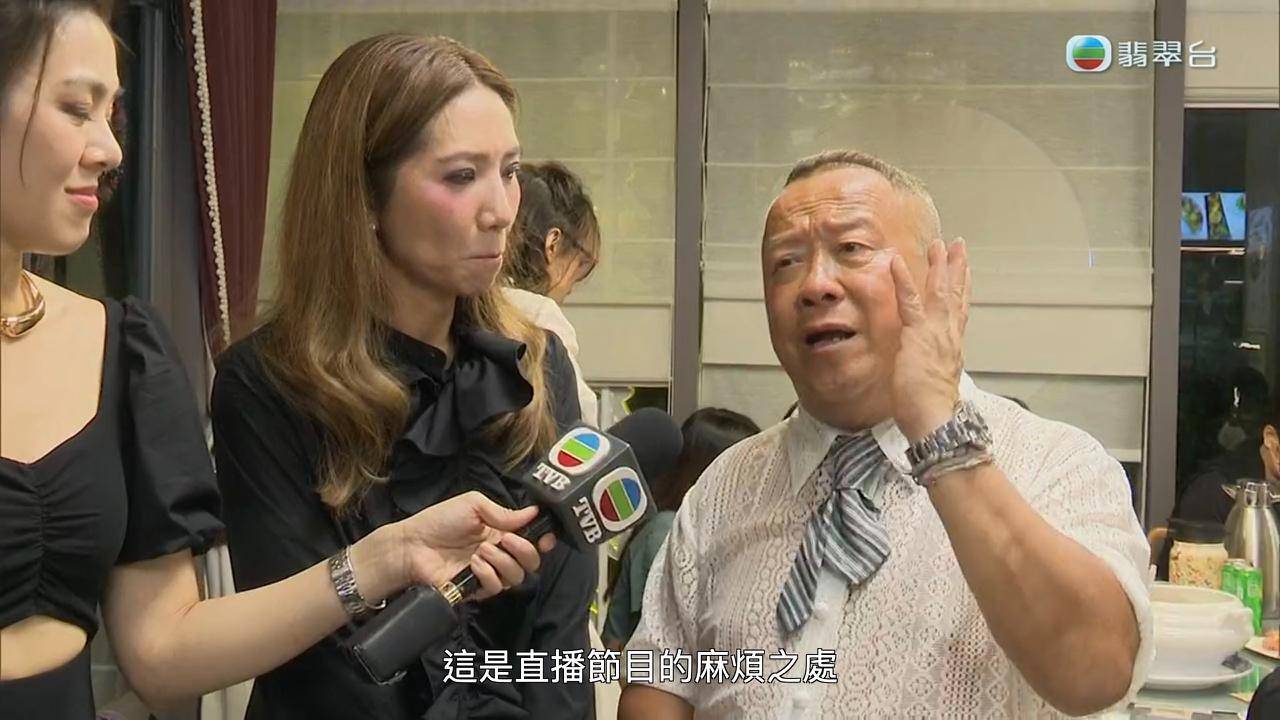 中年好聲音4 曾志偉 不過曾志偉就認為觀眾未必會體諒:「呢個就係live show嘅麻煩之處,觀眾未必明白,但希望大家諒解我哋。」(圖片來源:TVB)