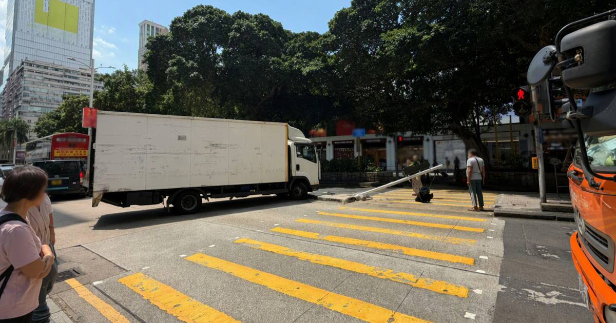 尖沙咀貨車撞毀燈柱｜「江若琳灣」再出事結局曝光