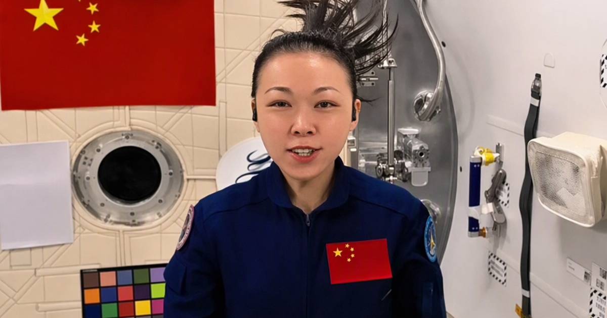 中秋節2026｜黎家盈神舟23號送祝福　望見一幕更掛念香港