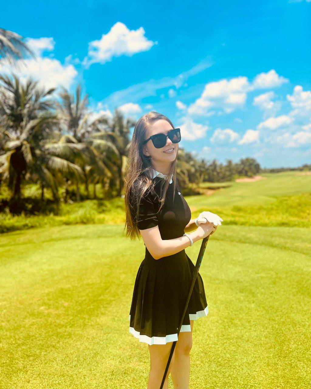 奇葩保險 旅遊保險 (圖片來源:IG@hannah_quinlivan)