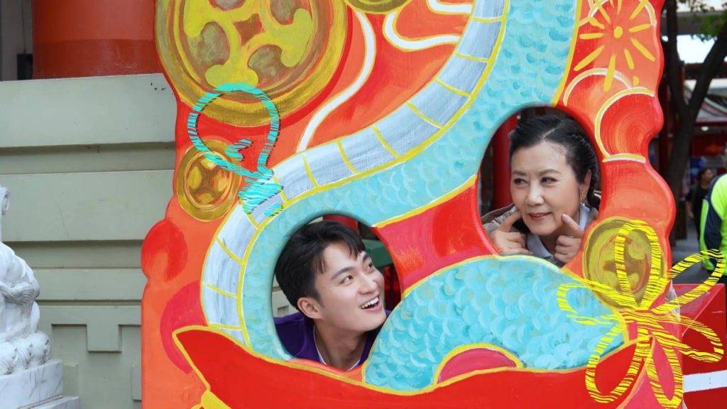 帶父母旅行 網民熱話 (圖片來源:TVB)