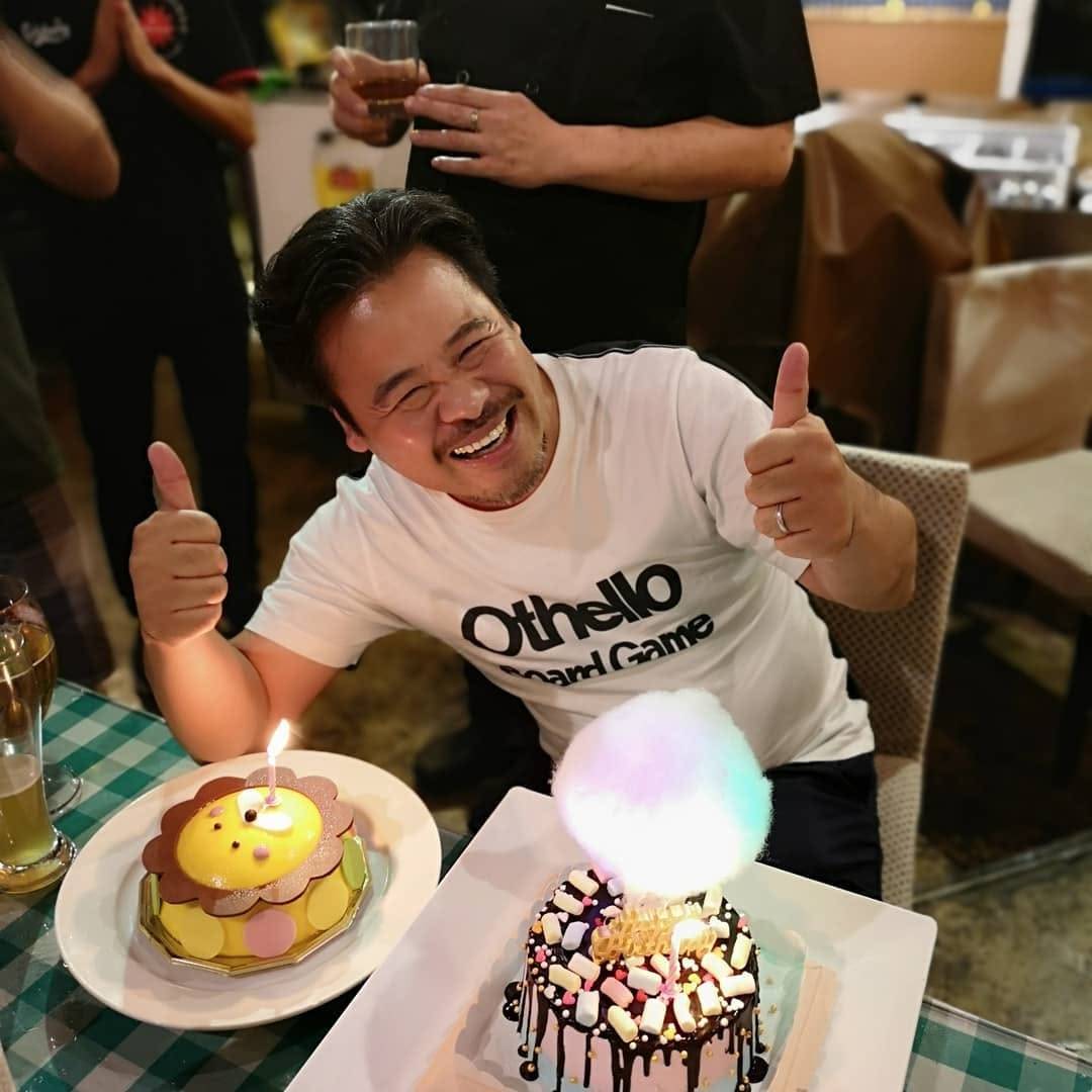 韋家雄 鄧楚雅 61歲韋家雄低調升呢做爺爺,透露孫仔已一歲多,更已學懂開口叫「爺爺」,令他倍感窩心。(圖片來源:Facebook@韋家雄)
